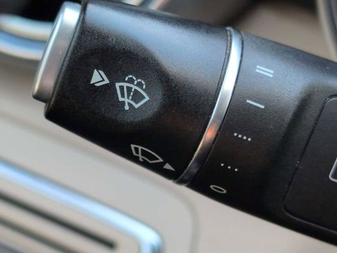 Used 2018 Mercedes-Benz C 300 C 300 image 25