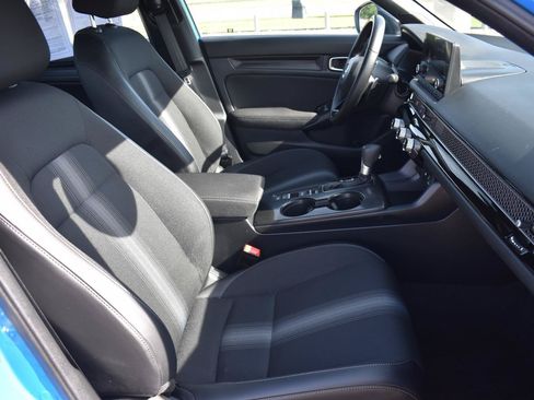 Used 2025 Honda Civic Sport image 14