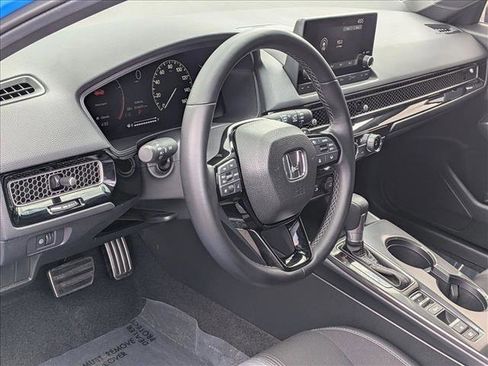 Used 2025 Honda Civic Sport image 10