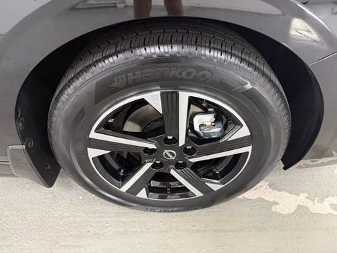 New 2025 Nissan Sentra SV w/ All-Weather Package image 4