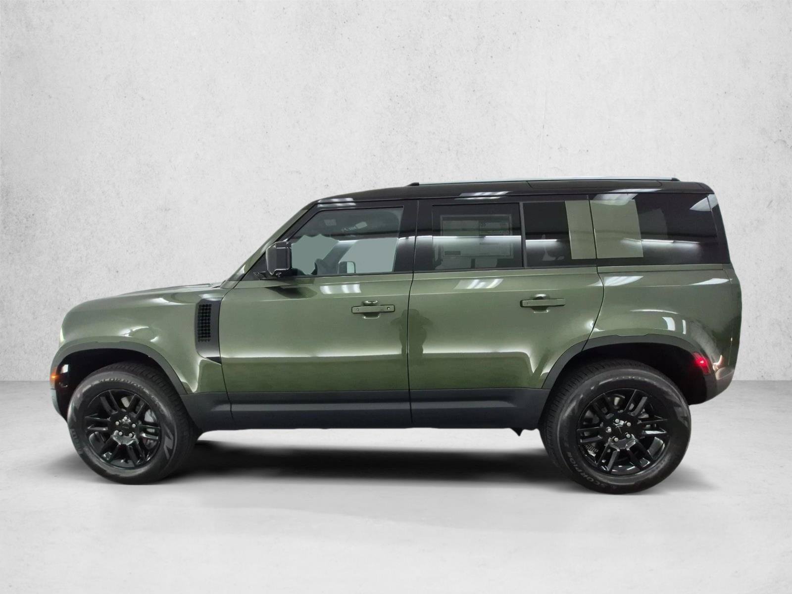 New 2026 Land Rover Defender 110 S AWD/4WD image 5