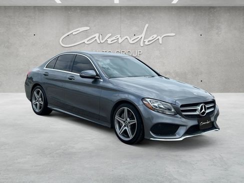 Used 2017 Mercedes-Benz C 300 Sedan image 2