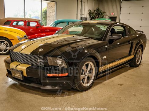 Used 2006 Ford Mustang GT Premium RWD image 3