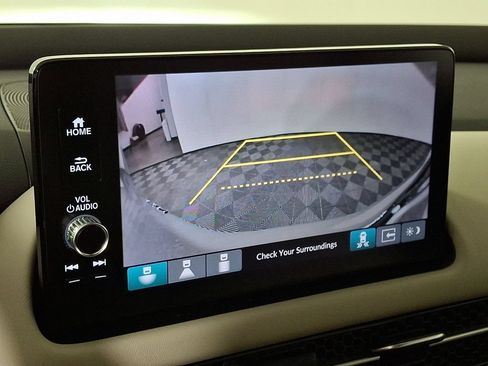 Used 2025 Honda HR-V EX-L image 4