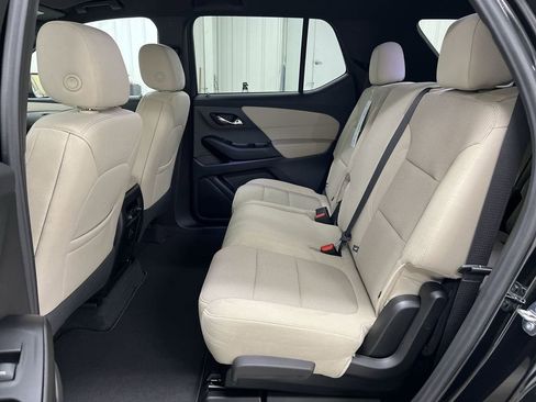 Used 2023 Chevrolet Traverse LS FWD image 22