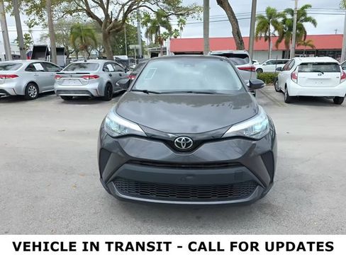 Used 2021 Toyota C-HR LE image 1