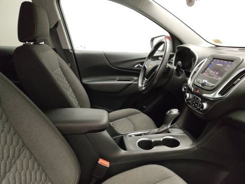 Used 2020 Chevrolet Equinox LT image 21