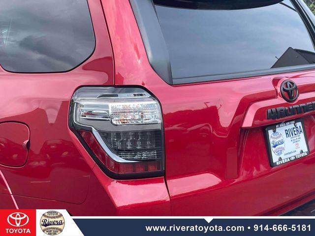 Used 2024 Toyota 4Runner SR5 RWD image 11