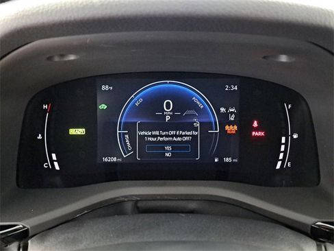 Used 2025 Toyota Camry SE image 27