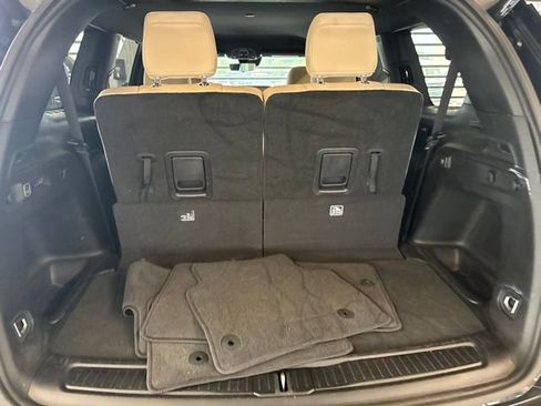 Used 2023 Jeep Grand Cherokee L Limited w/ Luxury Tech Group II RWD image 12