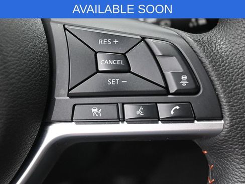 Used 2025 Nissan Versa SR w/ Trunk Package FWD image 16