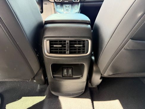 Used 2020 Honda CR-V Touring image 20