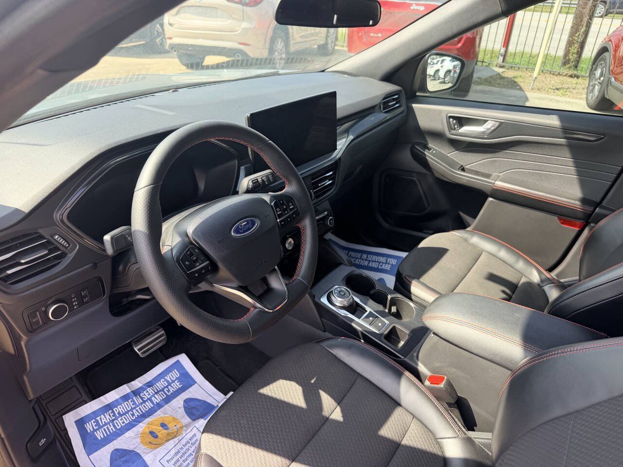 Used 2024 Ford Escape ST-Line w/ Tech Pack #1 FWD image 15