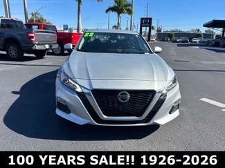 Used 2022 Nissan Altima 2.5 SV video 2