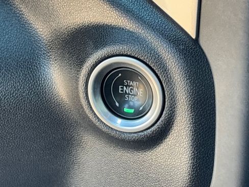 Used 2021 Chevrolet Silverado 1500 RST image 27