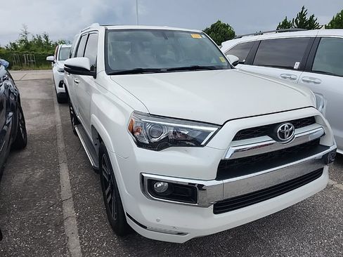 Used 2019 Toyota 4Runner Limited AWD/4WD image 2