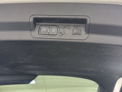 Used 2025 Ford Explorer Platinum w/ Ultimate Package image 29