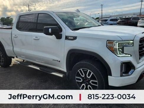 Used 2021 GMC Sierra 1500 AT4 w/ AT4 Premium Package AWD/4WD image 2
