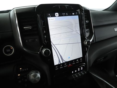 Used 2024 RAM 1500 Laramie image 13