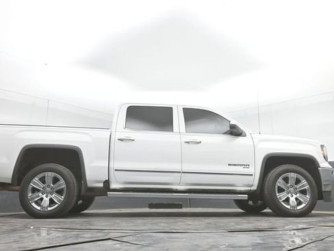 Used 2018 GMC Sierra 1500 SLT w/ Enhanced Driver Alert Package RWD image 47
