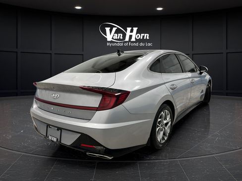 Used 2023 Hyundai Sonata SEL w/ Convenience Package FWD image 3