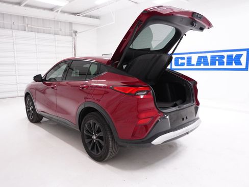 Used 2024 Buick Envista Sport Touring w/ Convenience II Package image 9