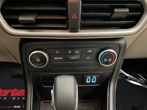 Used 2021 Ford EcoSport S FWD image 20