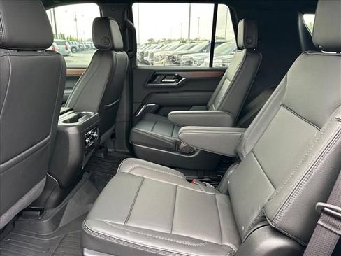 New 2026 GMC Yukon Denali AWD/4WD image 23