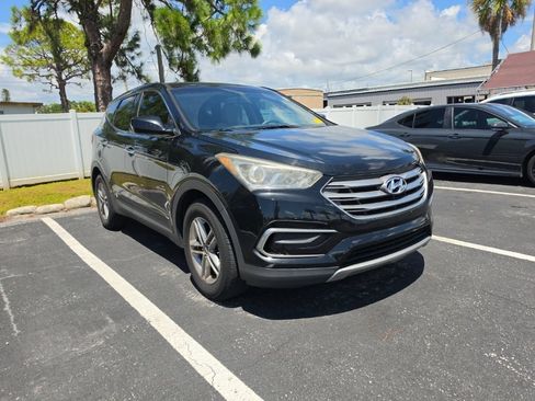 Used 2017 Hyundai Santa Fe Sport FWD image 3