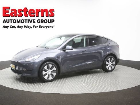 Used 2021 Tesla Model Y Long Range AWD/4WD image 52