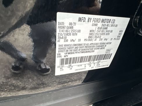 Certified 2021 Ford Explorer Limited w/ Equipment Group 301A image 30