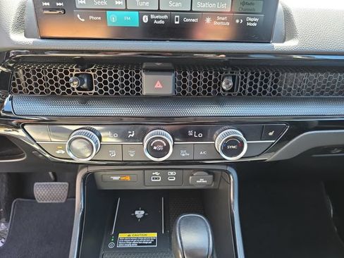 Used 2025 Honda CR-V EX-L image 26