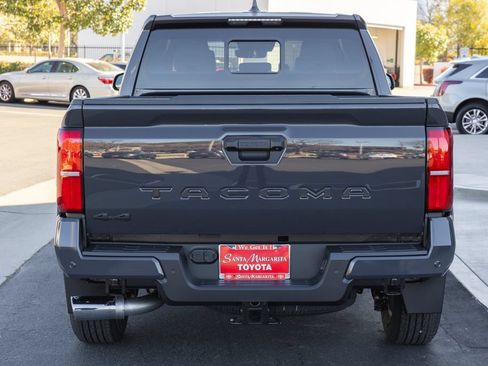 New 2026 Toyota Tacoma SR5 AWD/4WD image 5