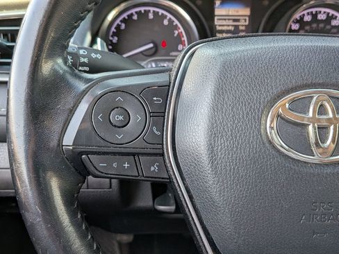 Used 2019 Toyota Camry SE image 26