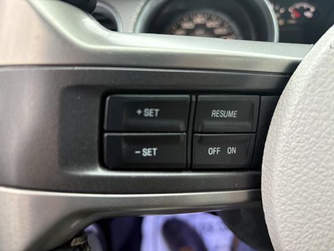 Used 2010 Ford Mustang Shelby GT500 image 23