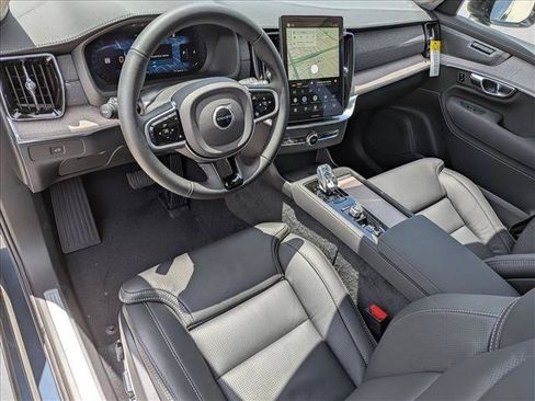 New 2026 Volvo XC90 B6 Ultra w/ Protection Package AWD/4WD image 3
