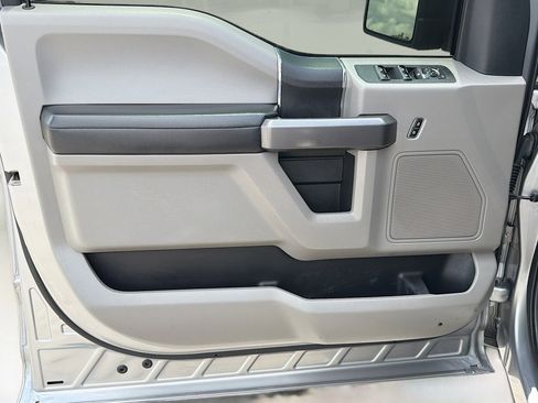 Used 2020 Ford F150 XLT w/ Equipment Group 301A Mid RWD image 19