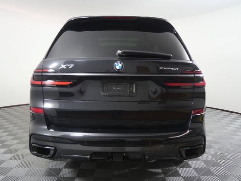 Certified 2025 BMW X7 xDrive40i w/ M Sport Package AWD/4WD image 4