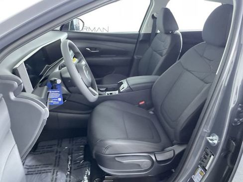 New 2026 Hyundai Tucson SE image 18