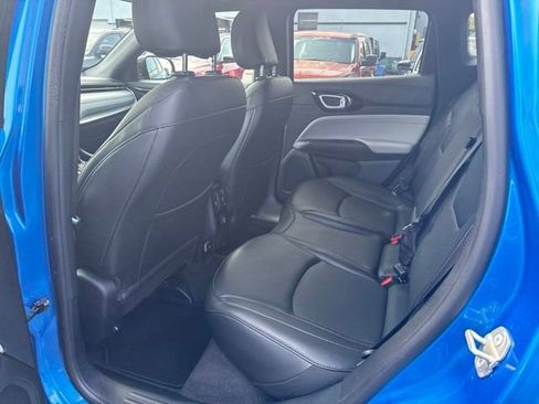 Certified 2023 Jeep Compass Limited AWD/4WD image 26