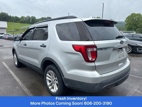 Used 2017 Ford Explorer 4WD image 8