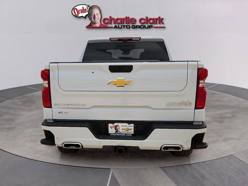 New 2026 Chevrolet Silverado 1500 High Country AWD/4WD image 4