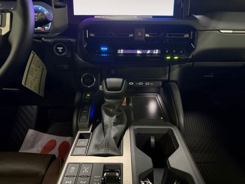 New 2026 Toyota Land Cruiser AWD/4WD image 14
