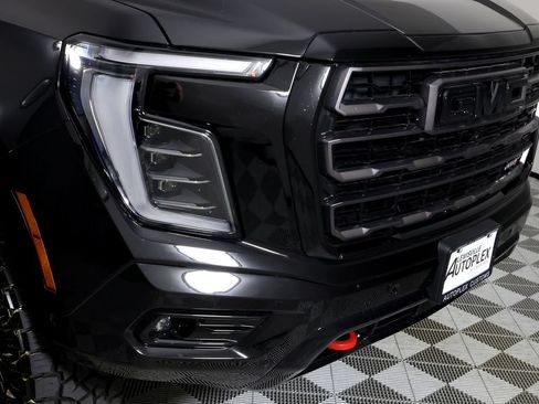 Used 2026 GMC Yukon AT4 Ultimate w/ LPO, Floor Liner Package AWD/4WD image 48