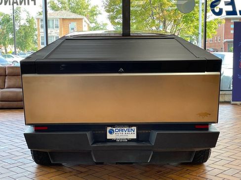 Used 2024 Tesla Cybertruck Cyberbeast AWD/4WD image 9