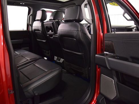 Used 2024 Ford F350 Lariat image 30