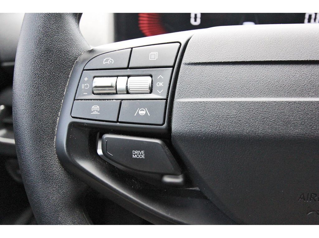 Used 2025 Kia K4 FWD image 19