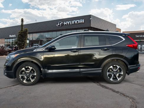 Used 2017 Honda CR-V Touring image 2