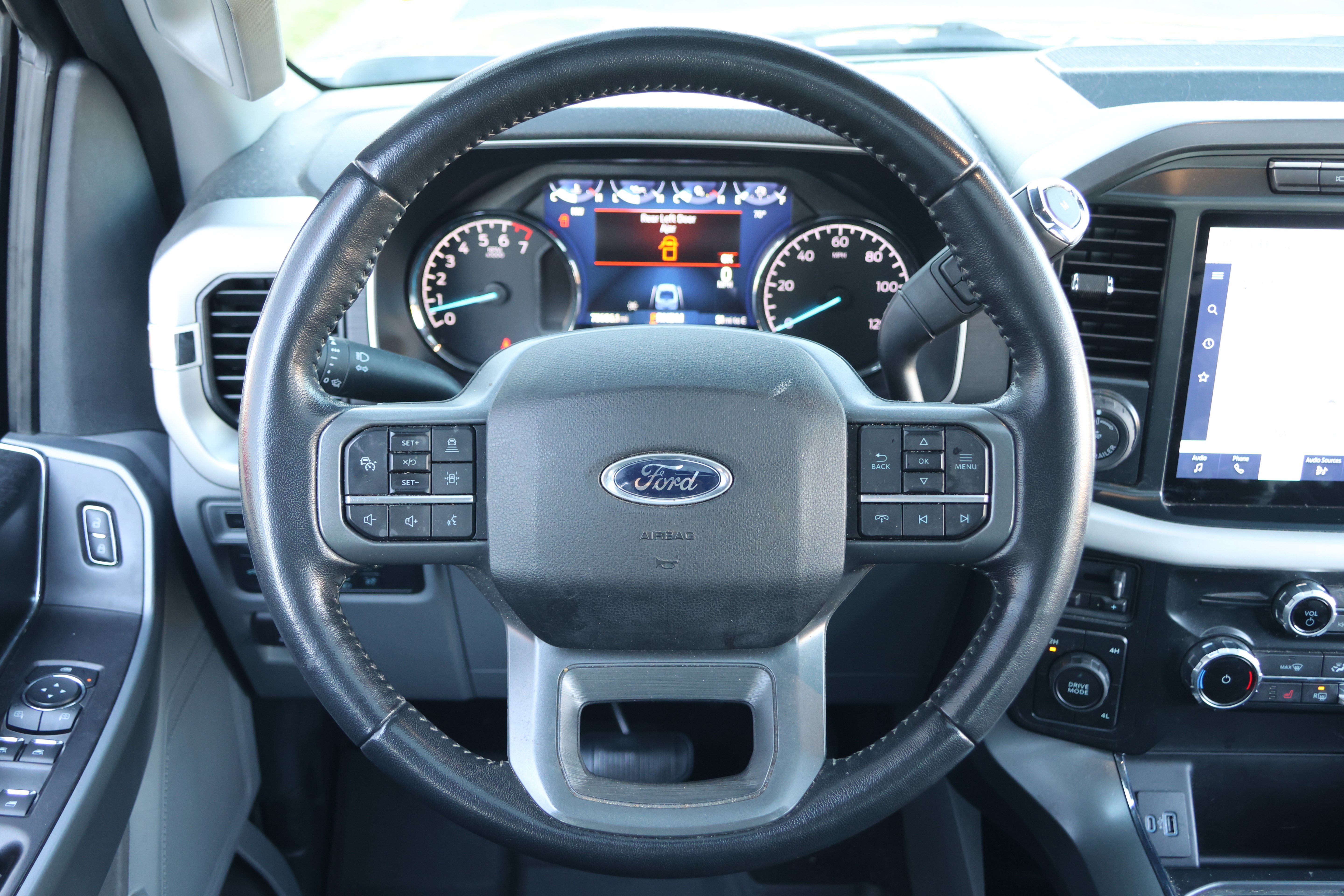 Used 2022 Ford F150 XLT w/ Equipment Group 302A High AWD/4WD image 29