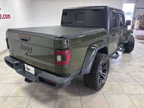 Used 2022 Jeep Gladiator Sport AWD/4WD image 6